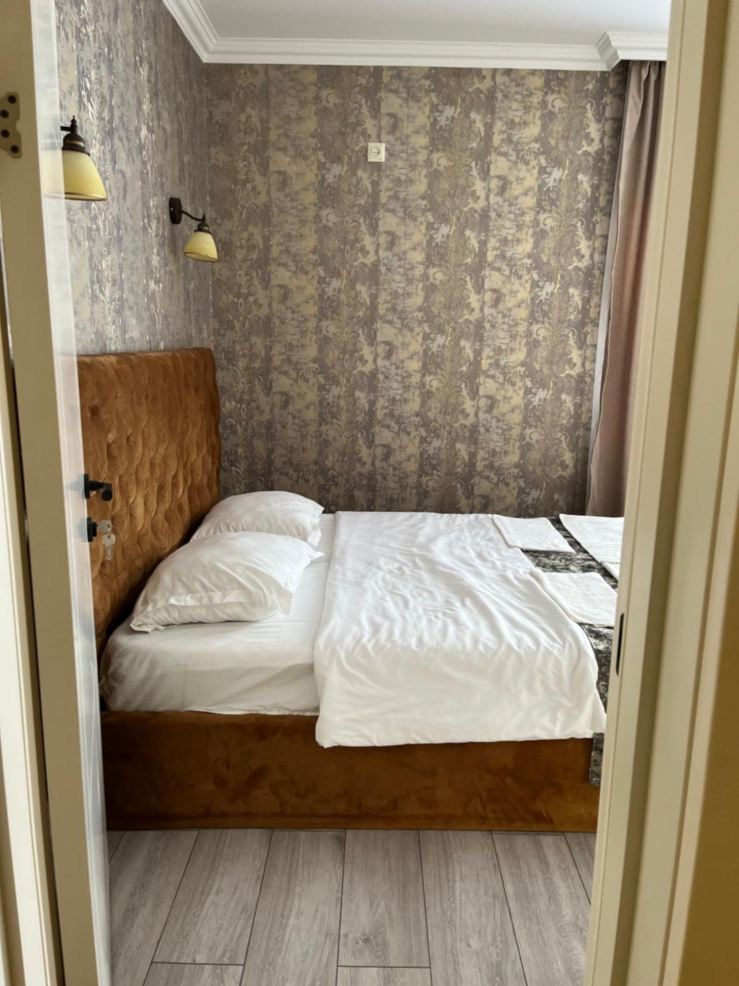 Hotel Sunny Days Боржоми Екстериор снимка
