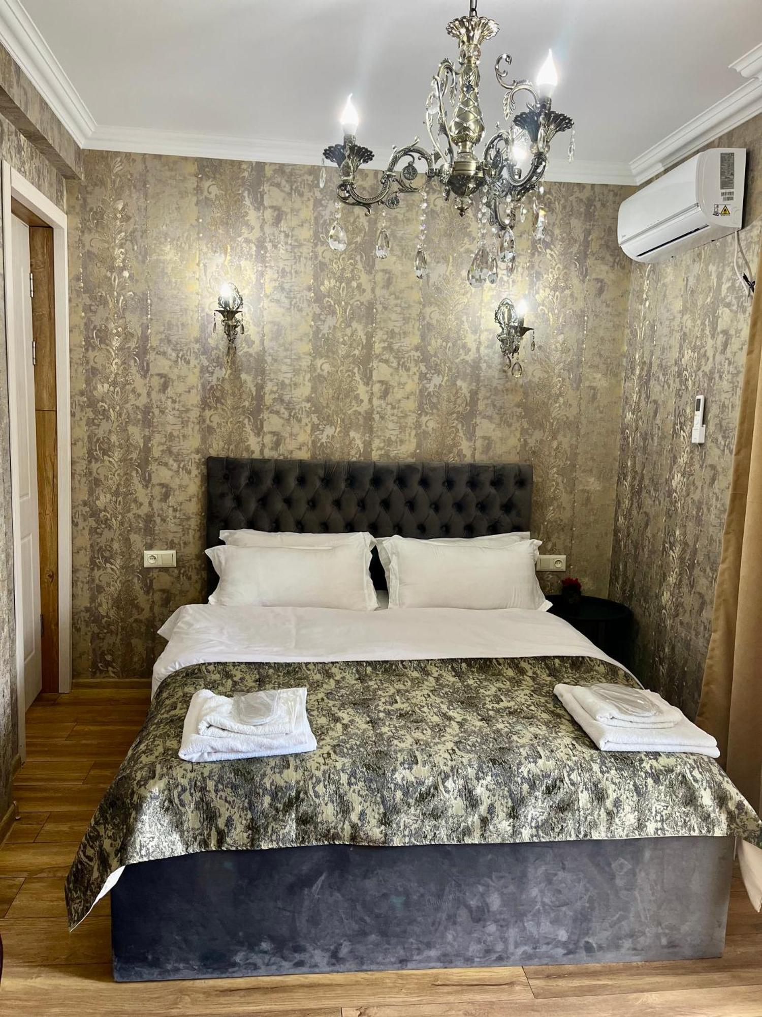 Hotel Sunny Days Боржоми Екстериор снимка