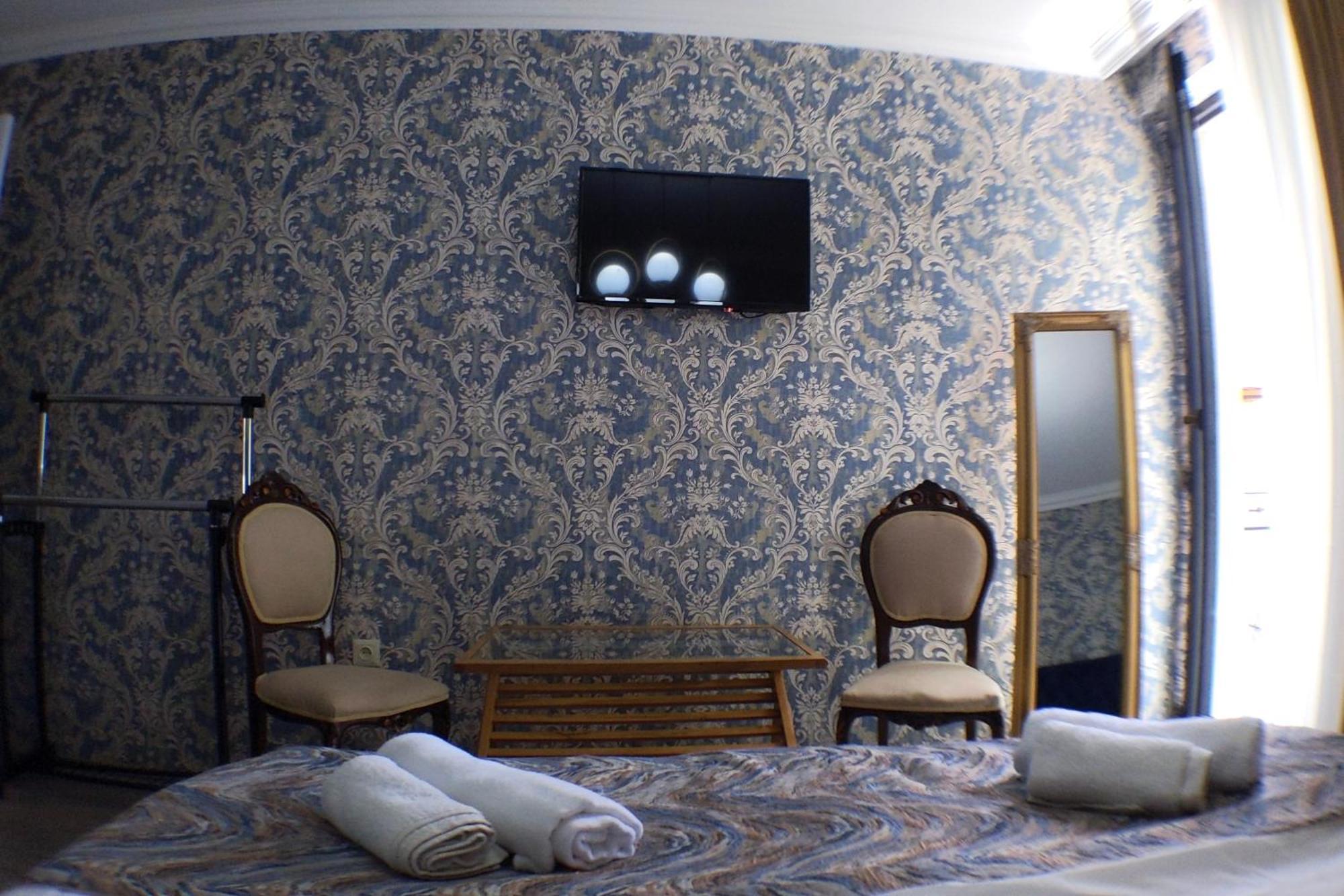 Hotel Sunny Days Боржоми Екстериор снимка
